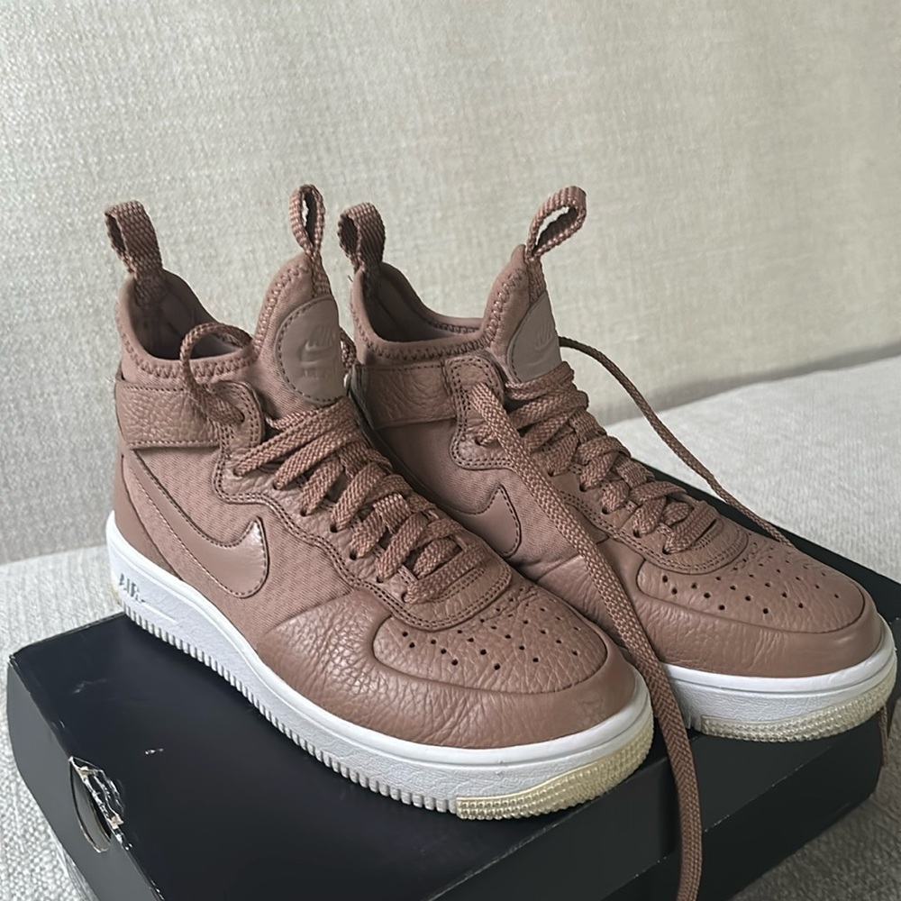 Nike Air Force 1 UltraForce Mid